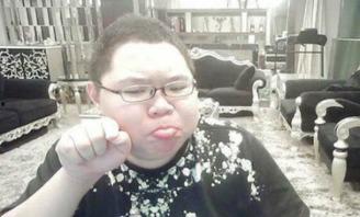 pdd爆料代打视频,揭秘代打视频背后的真相与内幕